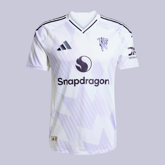 Equipación visitante Manchester United 2025-26