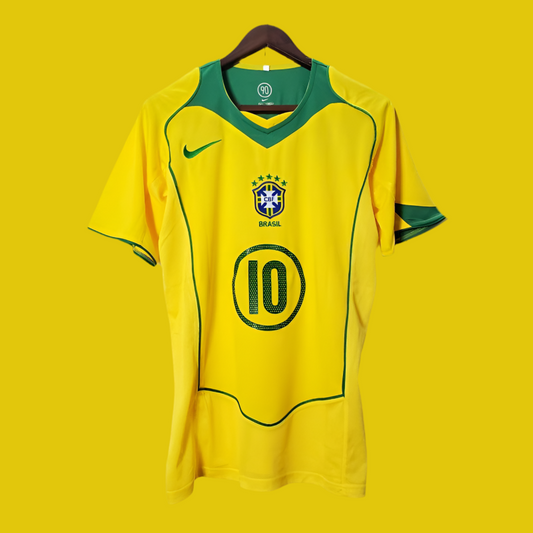 Equipaciones Brasil 2004-2006